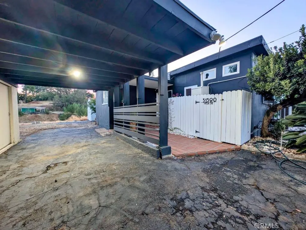 31390 Mesa Redlands, CA 92373