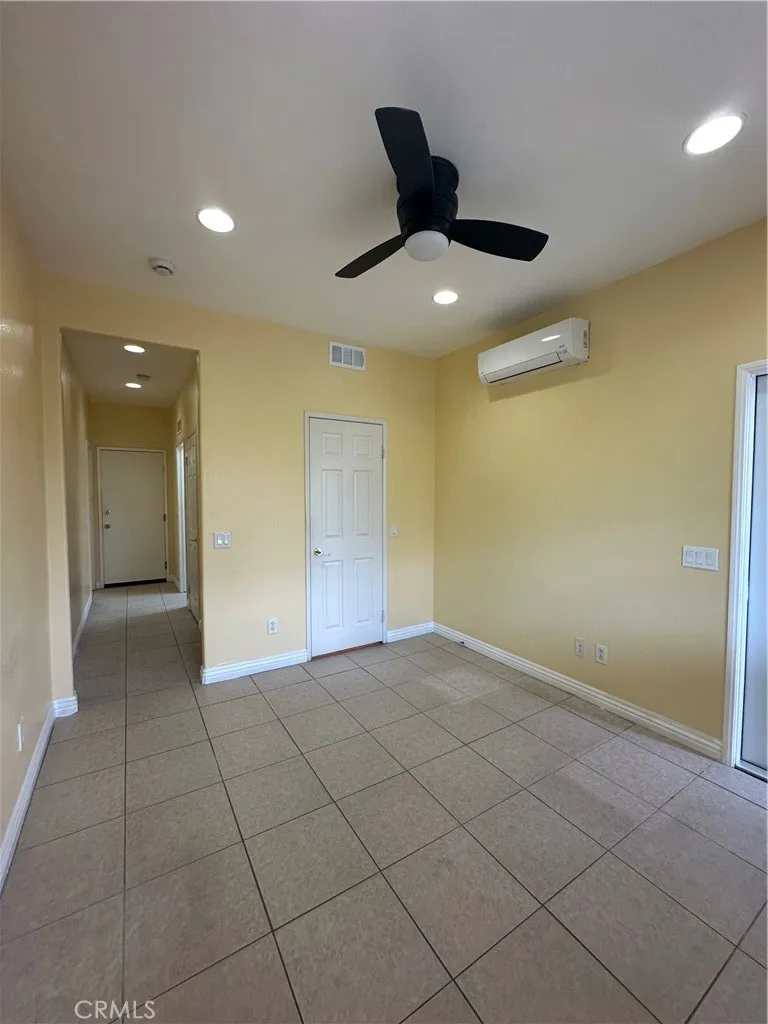 6262 Micah Eastvale, CA 92880