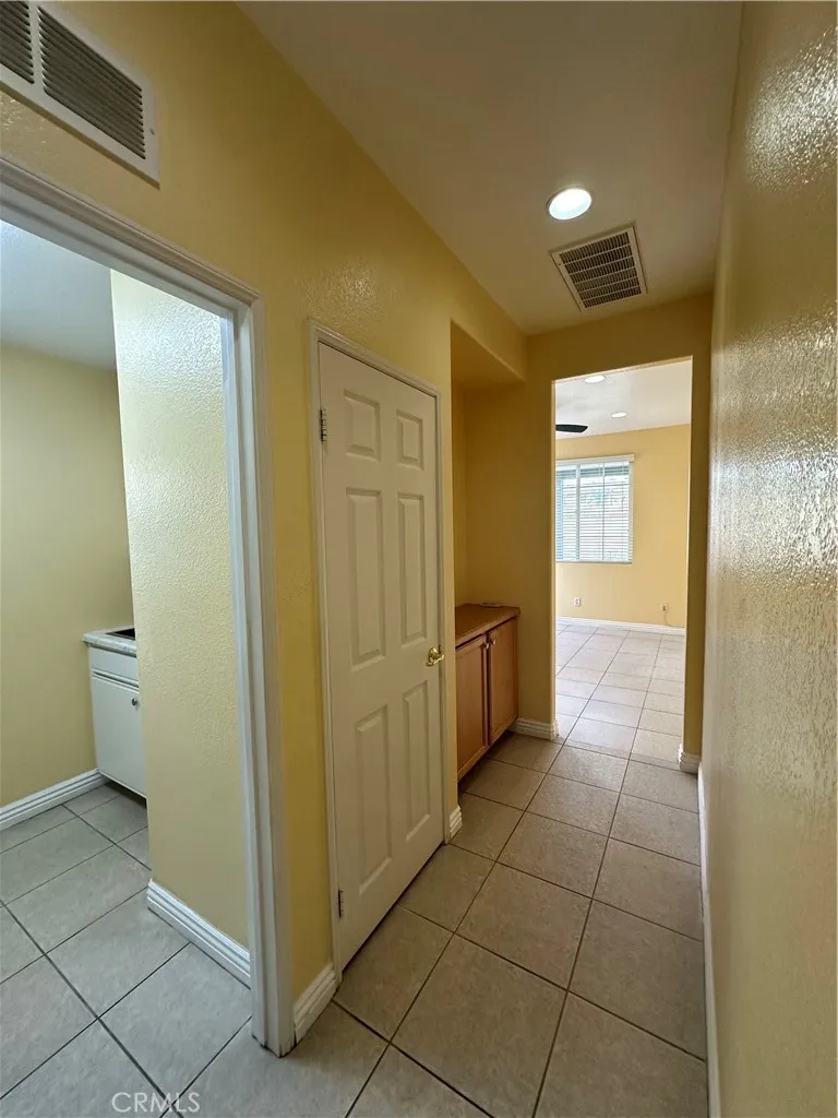 6262 Micah Eastvale, CA 92880