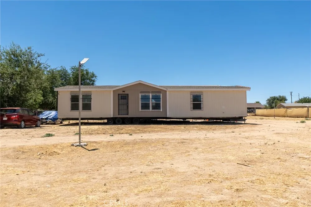 Jasmine Victorville, CA 92395