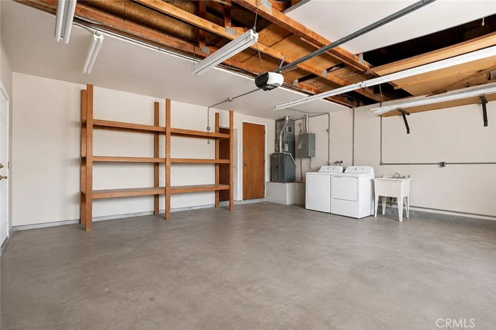 1472 Francis Upland, CA 91786