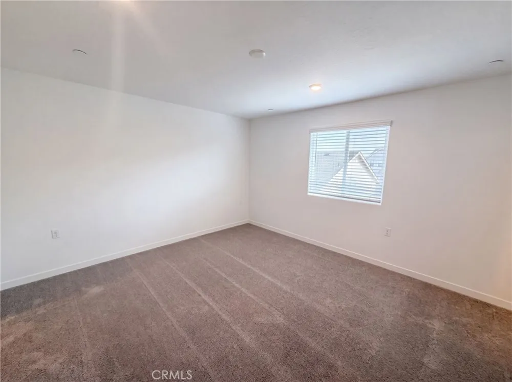 4472 Bellaire Clovis, CA 93619