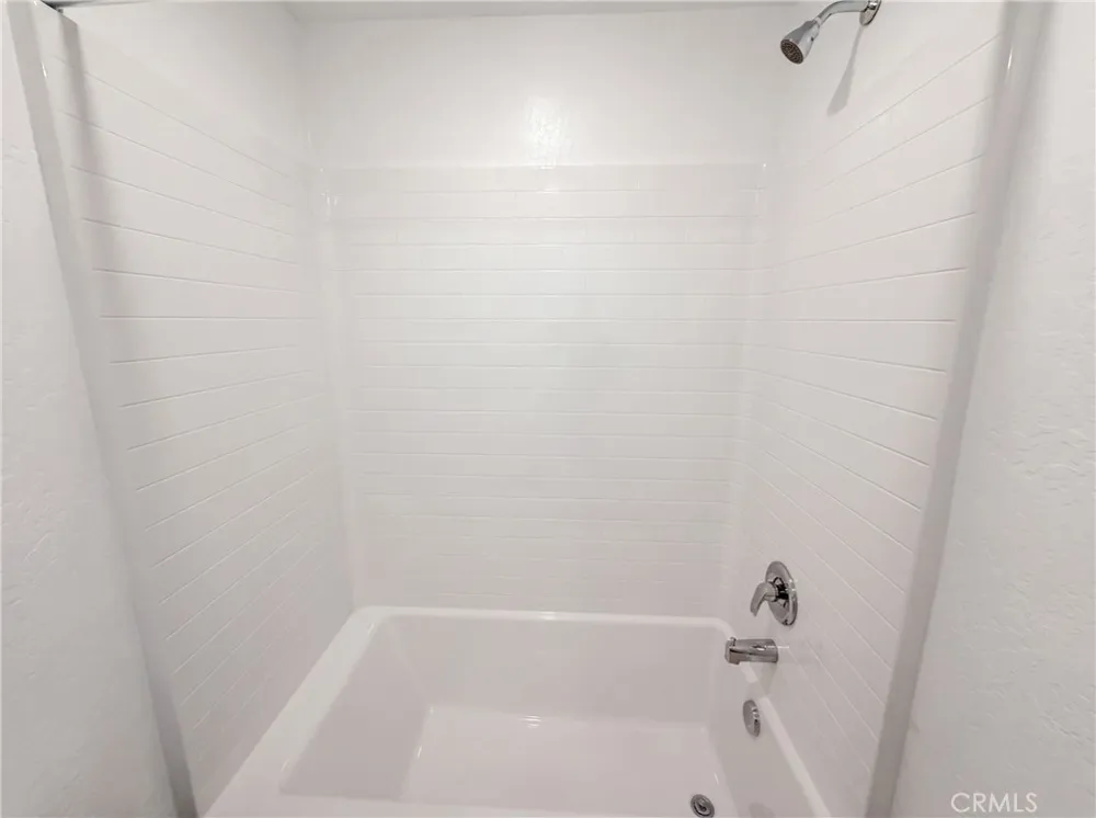 4472 Bellaire Clovis, CA 93619