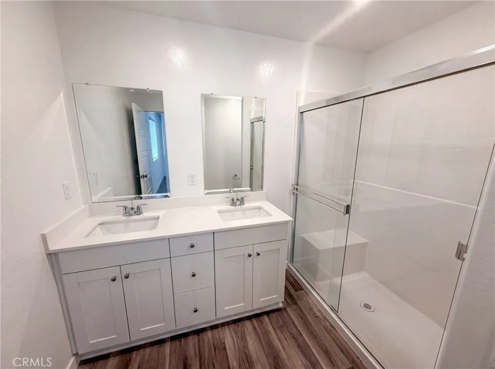 4472 Bellaire Clovis, CA 93619