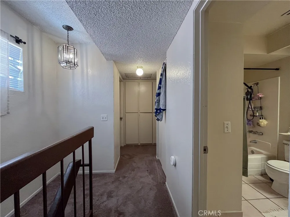 1077 S Santo Antonio Drive #4 Colton, CA 92324