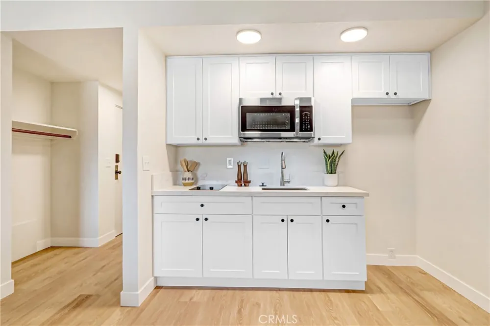 1706 Sessums Drive #11 Redlands, CA 92374