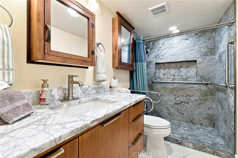 16563 Old Forest Hacienda Heights, CA 91745