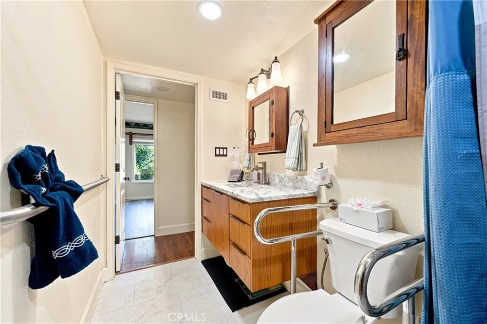 16563 Old Forest Hacienda Heights, CA 91745