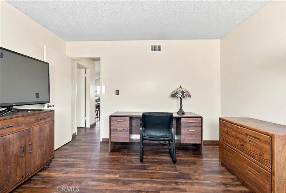 16563 Old Forest Hacienda Heights, CA 91745