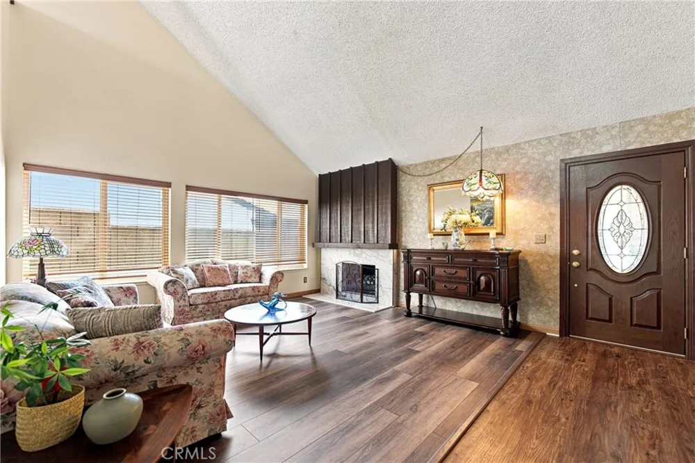 16563 Old Forest Hacienda Heights, CA 91745
