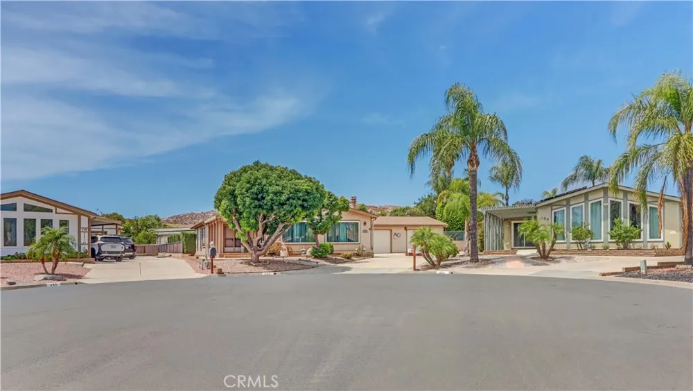 470 Quail Court Perris, CA 92570