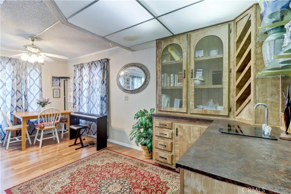470 Quail Court Perris, CA 92570