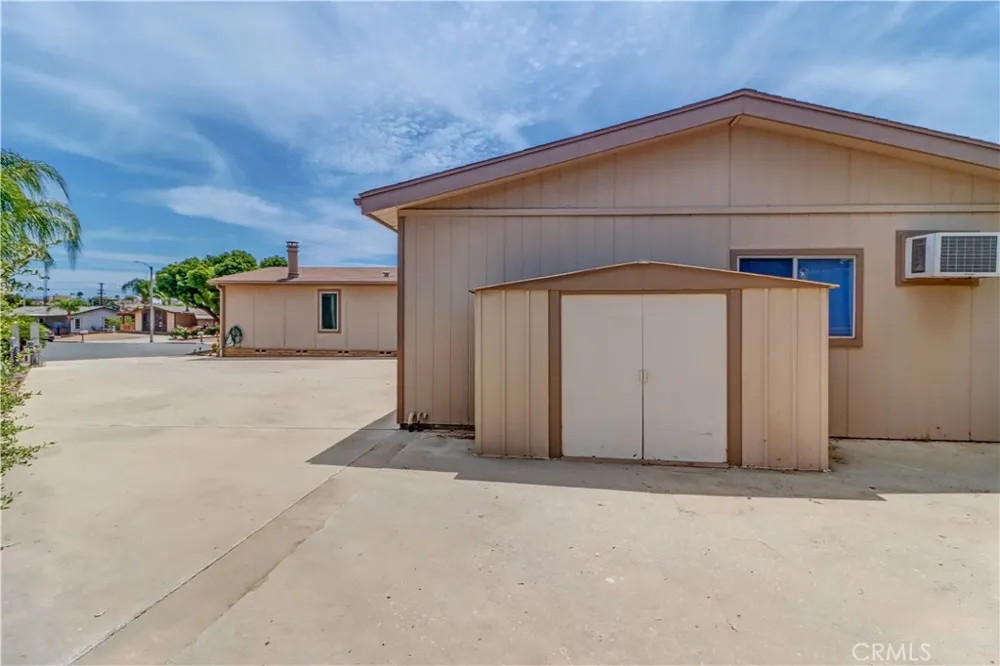 470 Quail Court Perris, CA 92570