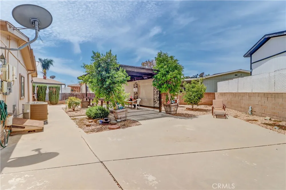 470 Quail Court Perris, CA 92570