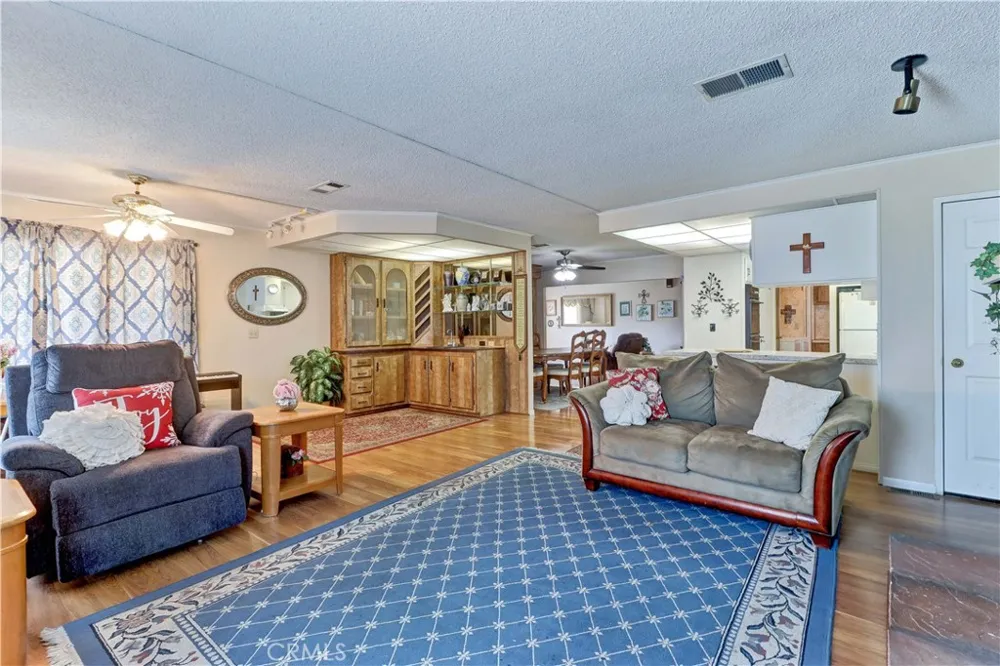 470 Quail Court Perris, CA 92570
