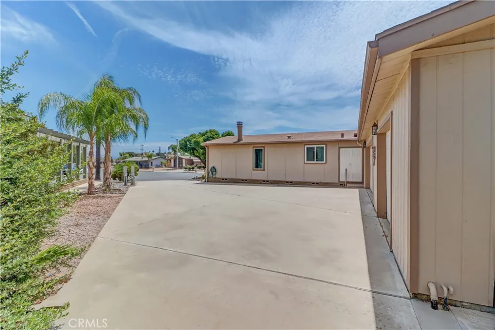 470 Quail Court Perris, CA 92570