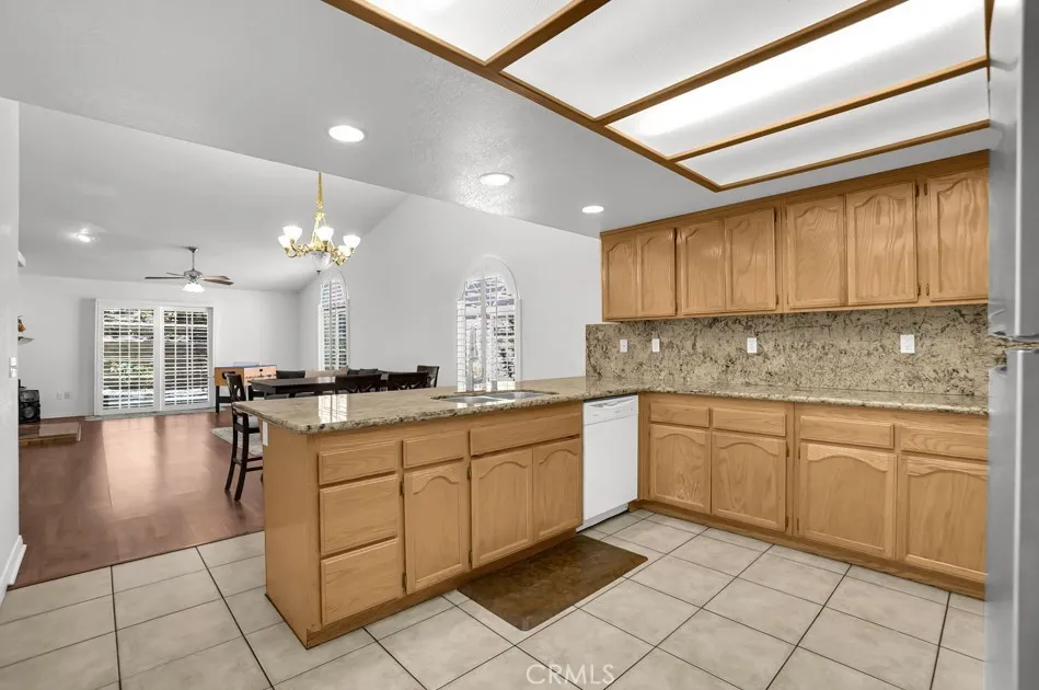 17885 Vista Point Victorville, CA 92395