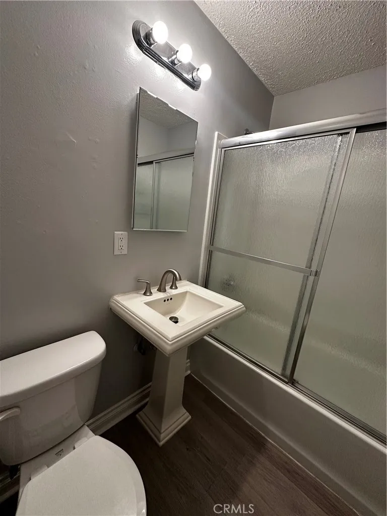 6590 Piccadilly Street Riverside, CA 92506