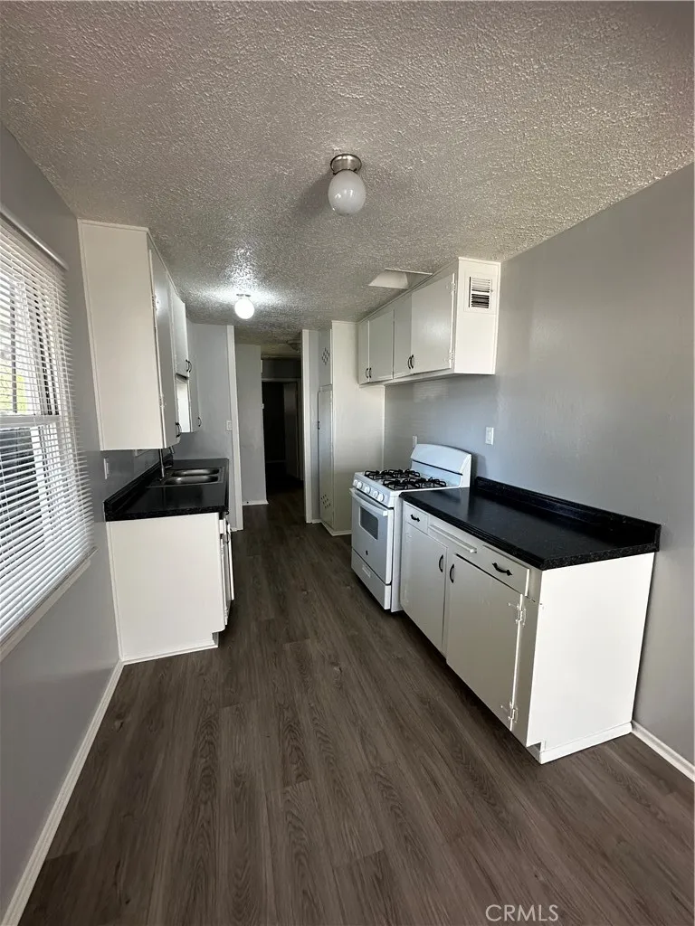 6590 Piccadilly Street Riverside, CA 92506