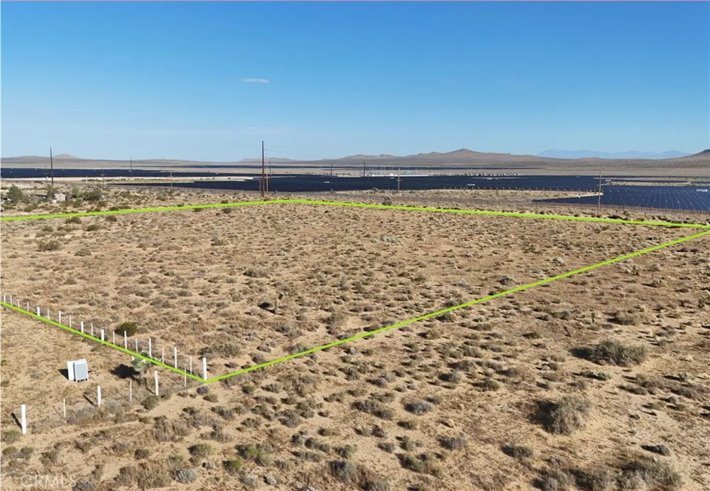 Corner Of Trotter Ave / Silver Mojave, CA 93501