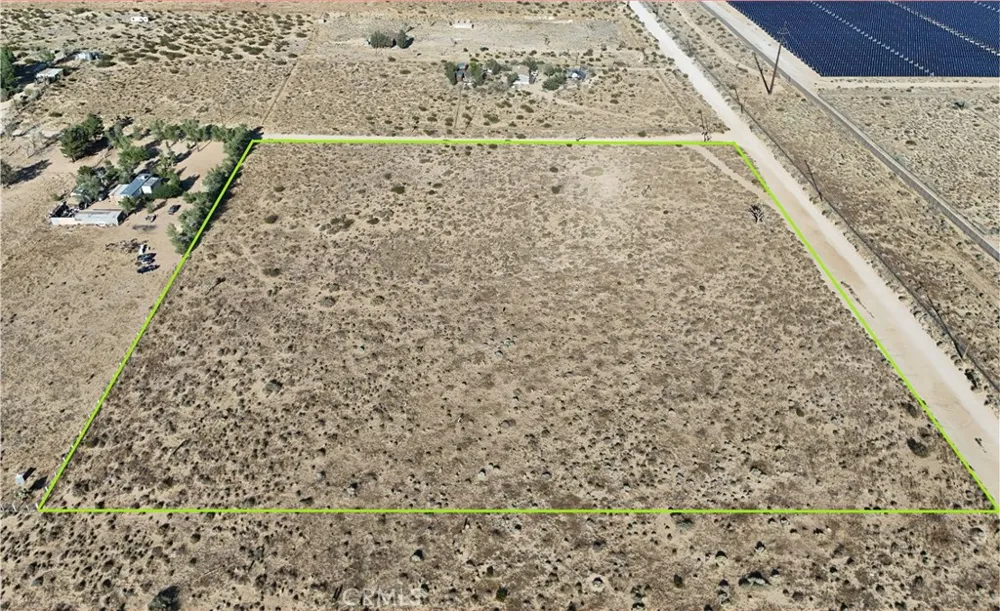 Corner Of Trotter Ave / Silver Mojave, CA 93501