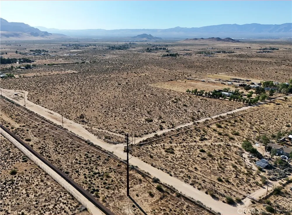 Corner Of Trotter Ave / Silver Mojave, CA 93501