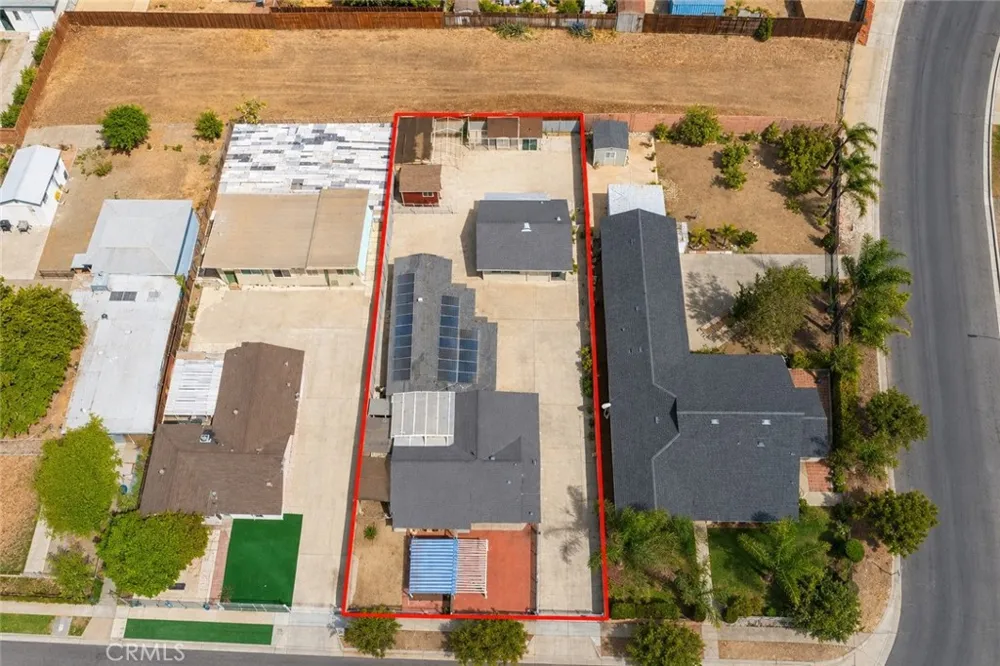 16845 E Newburgh Azusa, CA 91702