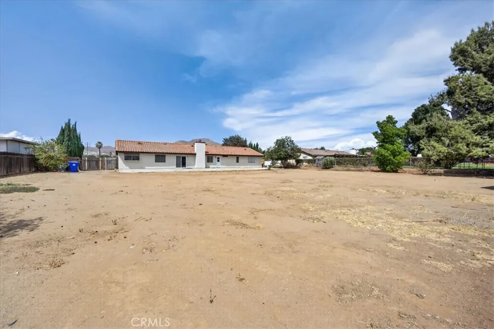 7950 Olivia Way Riverside, CA 92509