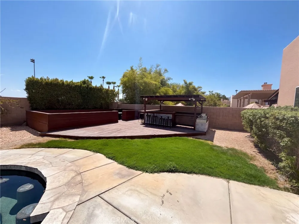 78 Sedona Court Palm Desert, CA 92211