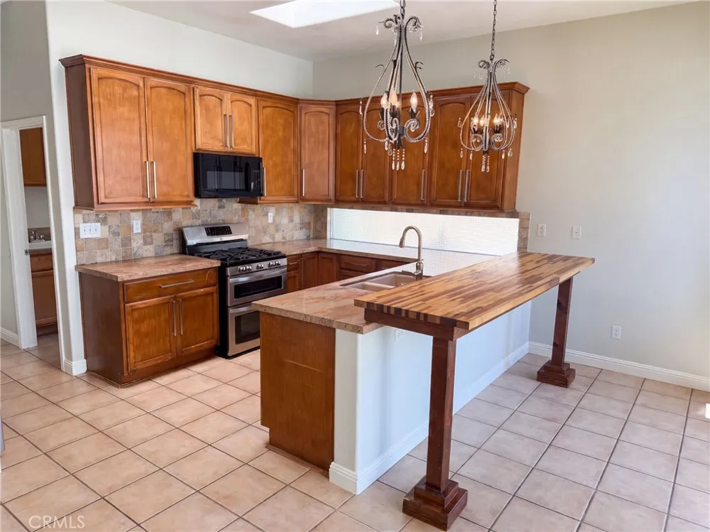 78 Sedona Court Palm Desert, CA 92211