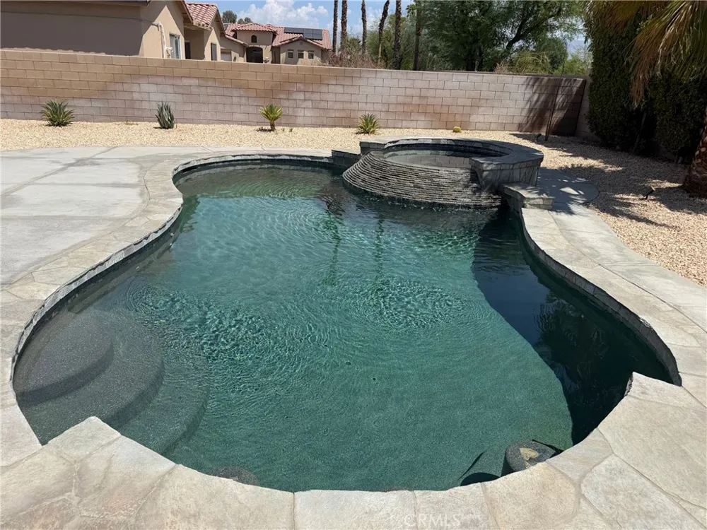 78 Sedona Court Palm Desert, CA 92211