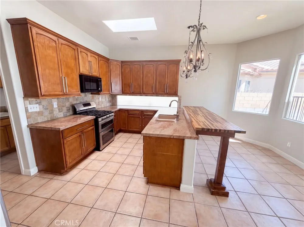78 Sedona Court Palm Desert, CA 92211
