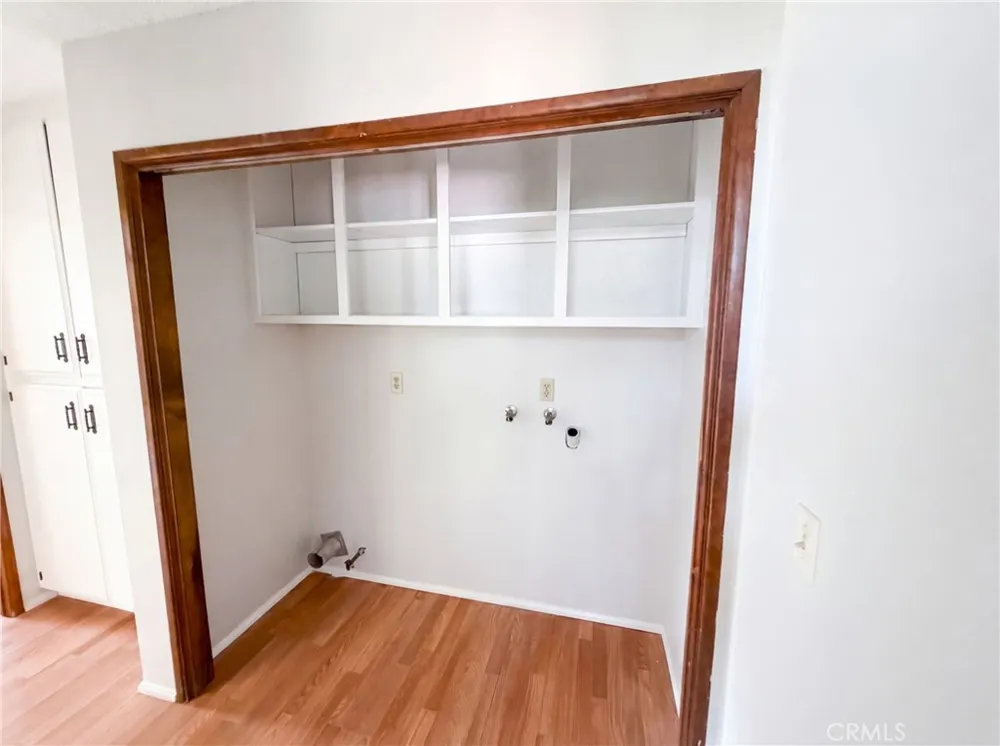 22360 Briarwood Crestline, CA 92325