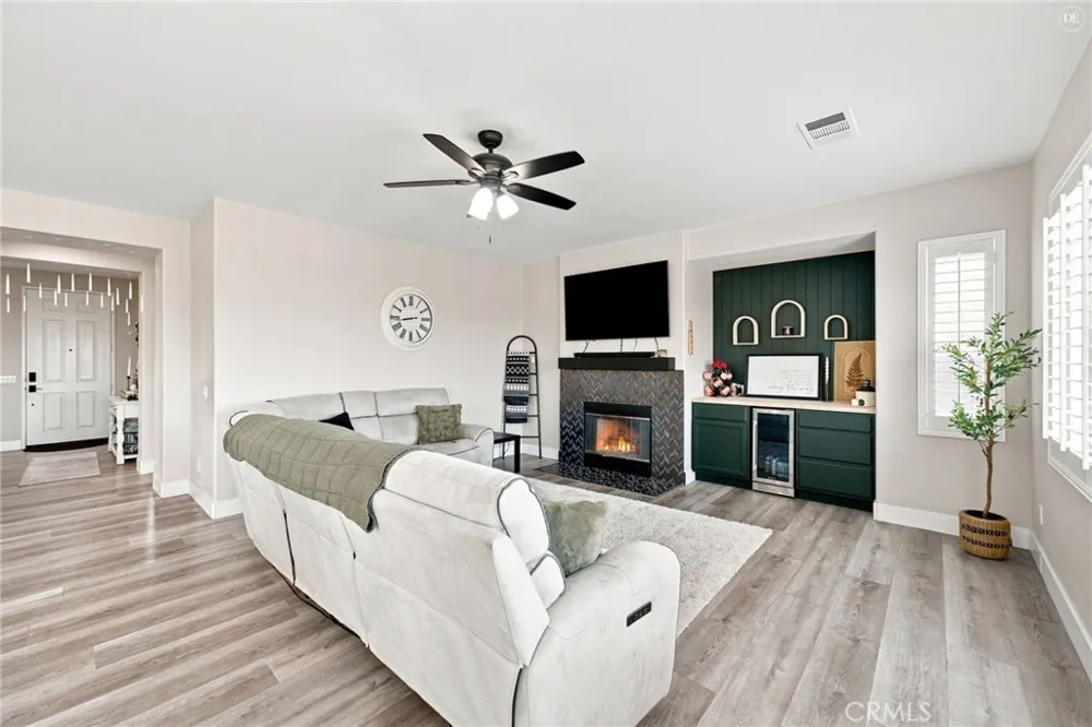 29076 Barcelona Court Riverside, CA 92555