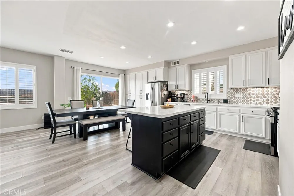 29076 Barcelona Court Riverside, CA 92555