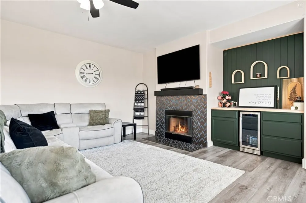 29076 Barcelona Court Riverside, CA 92555