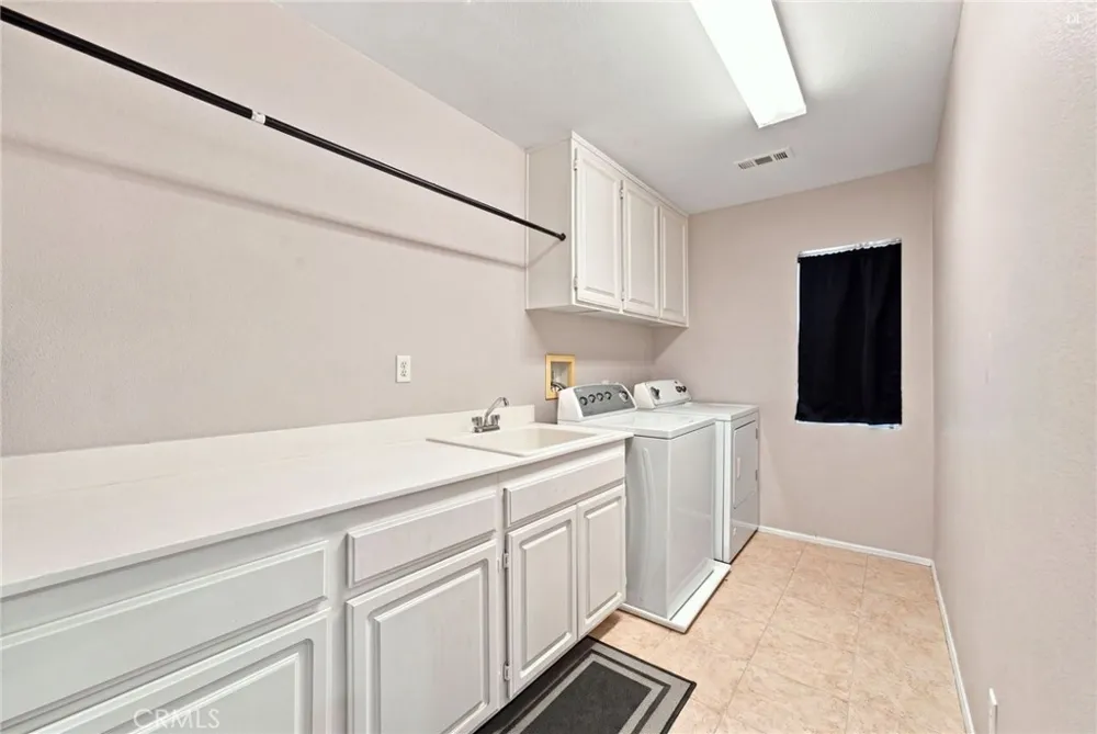 29076 Barcelona Court Riverside, CA 92555