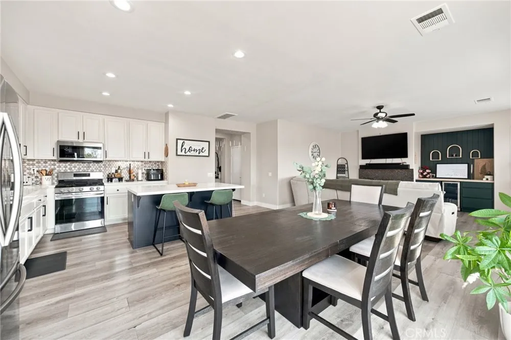29076 Barcelona Court Riverside, CA 92555