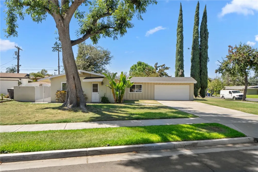 4432 BEVERLY COURT Riverside, CA 92506