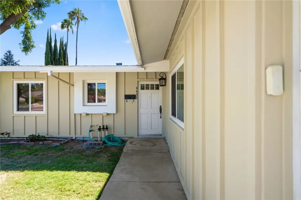 4432 BEVERLY COURT Riverside, CA 92506