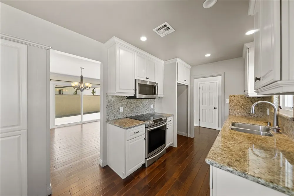 4432 BEVERLY COURT Riverside, CA 92506