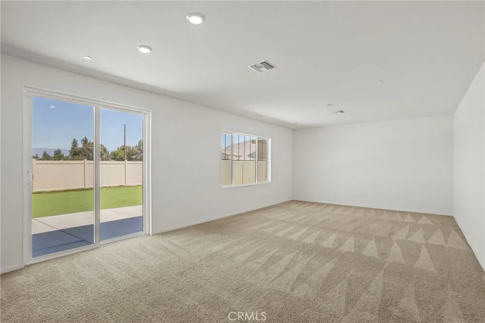 19278 Seeding Palace Riverside, CA 92507