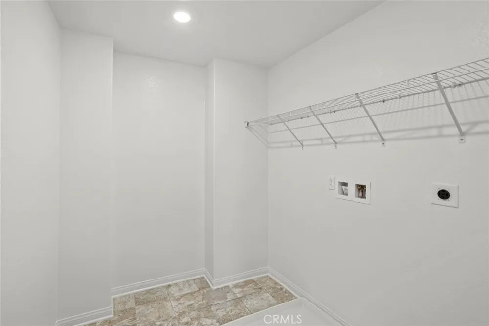19278 Seeding Palace Riverside, CA 92507