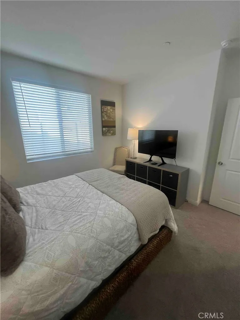 728 Royal County Court Perris, CA 92571