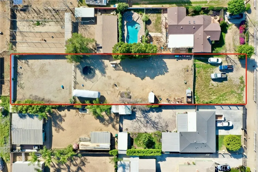 642 7th Norco, CA 92860
