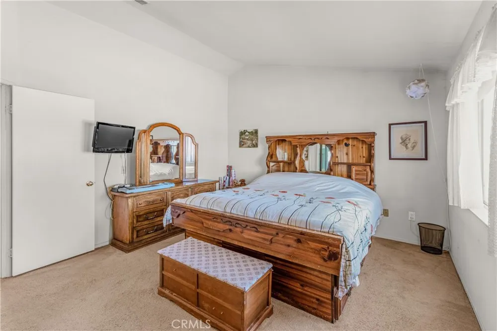 3135 Dearborn Avenue Palmdale, CA 93551
