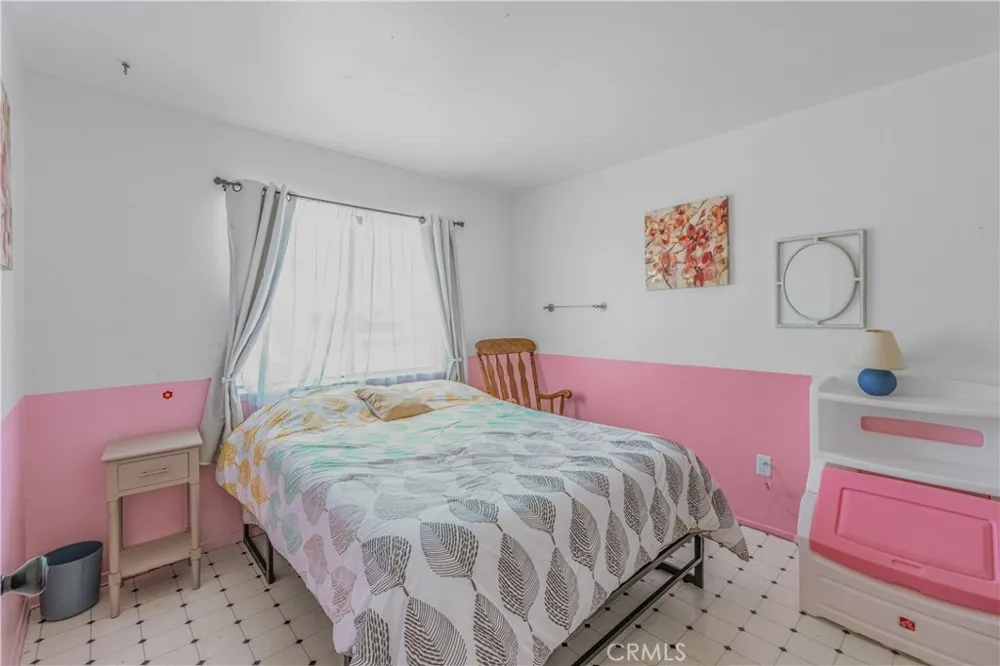 3135 Dearborn Avenue Palmdale, CA 93551