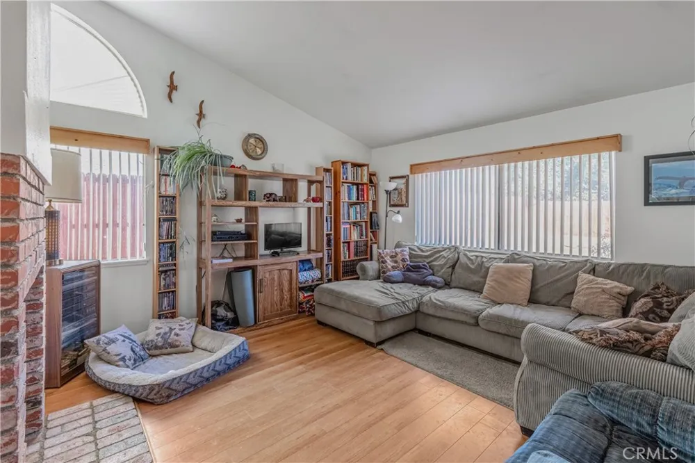 3135 Dearborn Avenue Palmdale, CA 93551