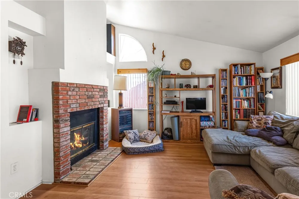 3135 Dearborn Avenue Palmdale, CA 93551