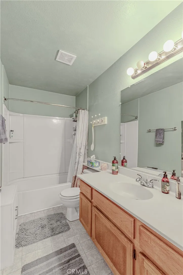 3135 Dearborn Avenue Palmdale, CA 93551